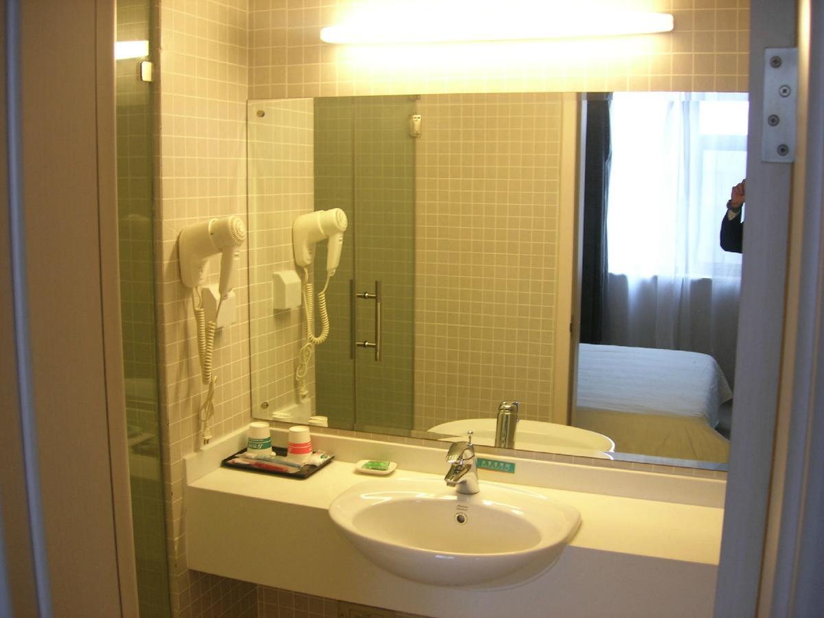 Jinjiang Inn Shenyang North Railway Station Huigong Square المظهر الخارجي الصورة
